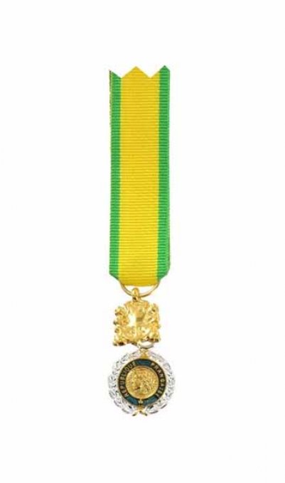 Réduction MEDAILLE MILITAIRE